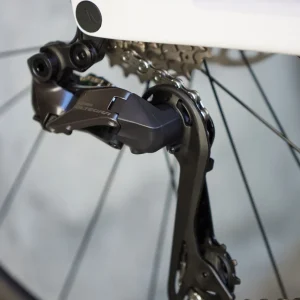 Shimano Ultegra R8150 Di2 12-Speed Rear Derailleur